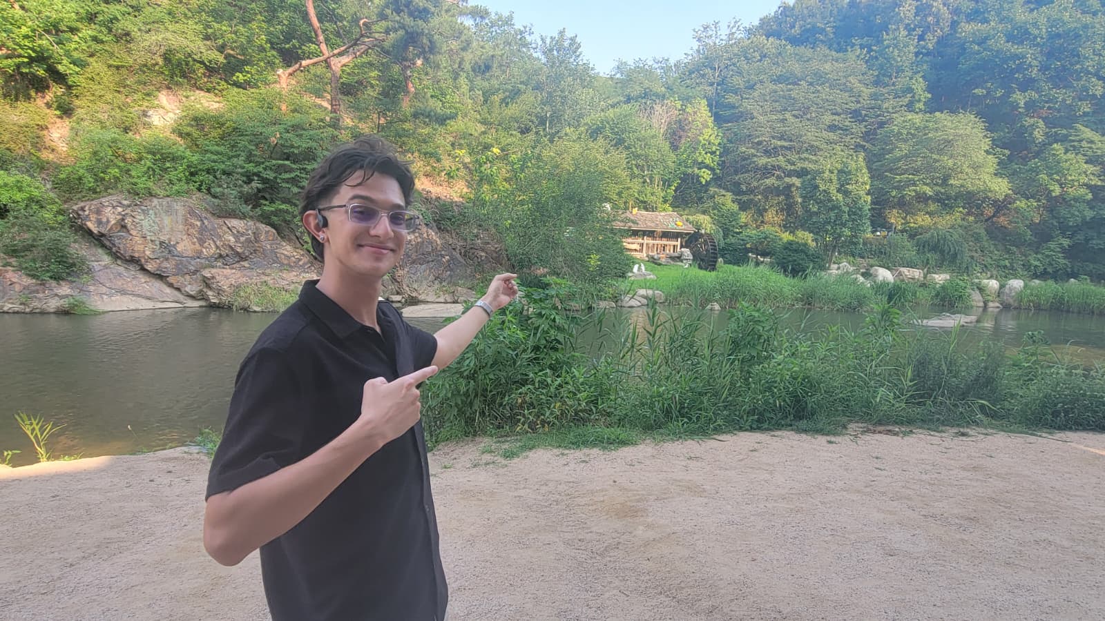 Alberto in Korea